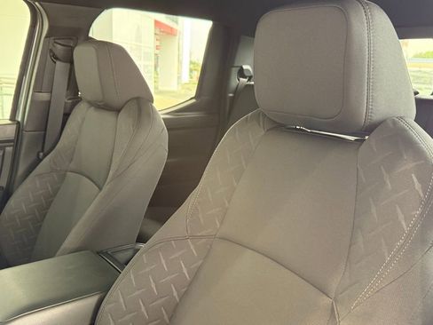 New 2025 Toyota Tacoma SR5 image 17