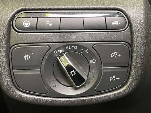 Used 2021 INFINITI QX50 Luxe w/ Appearance Package image 35