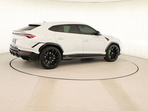 Used 2024 Lamborghini Urus S image 7