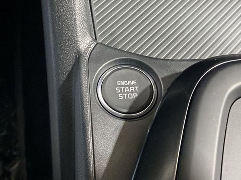 New 2026 Kia K4 LXS image 19