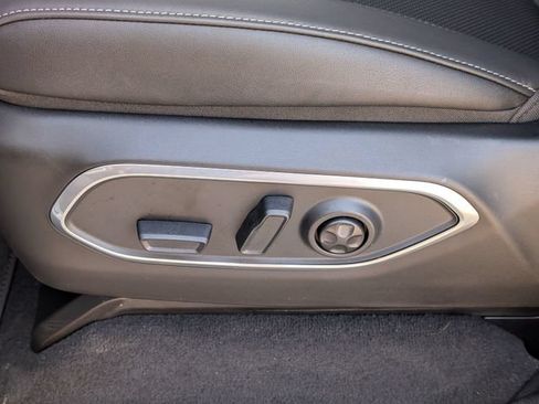 New 2026 Jeep Grand Wagoneer Limited AWD/4WD image 18