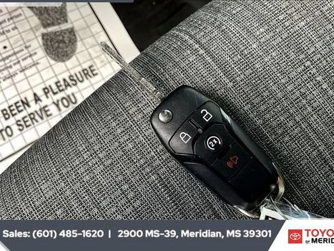 Used 2021 Ford F150 XLT image 9