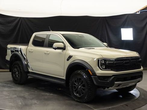 Used 2025 Ford Ranger Raptor AWD/4WD image 2