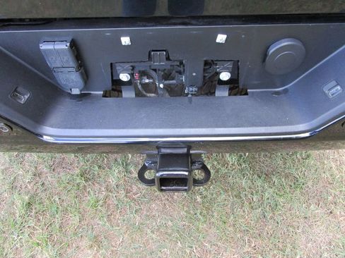 Used 2024 GMC Sierra 2500 AT4 w/ AT4 Premium Plus Package image 9