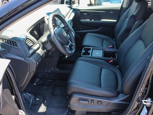 Used 2026 Honda Odyssey EX-L image 18