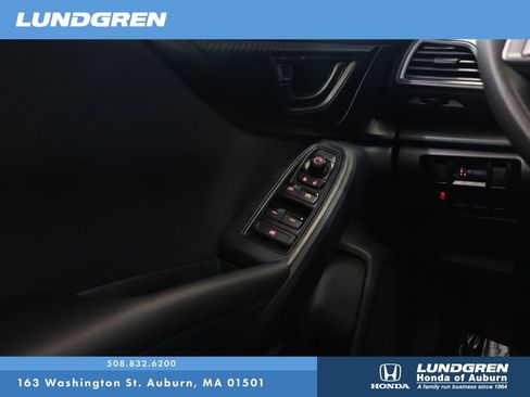 Used 2020 Subaru Impreza 2.0i AWD/4WD image 25