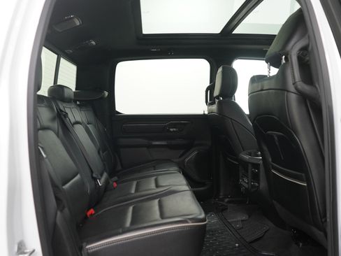 Used 2022 RAM 1500 Limited AWD/4WD image 12
