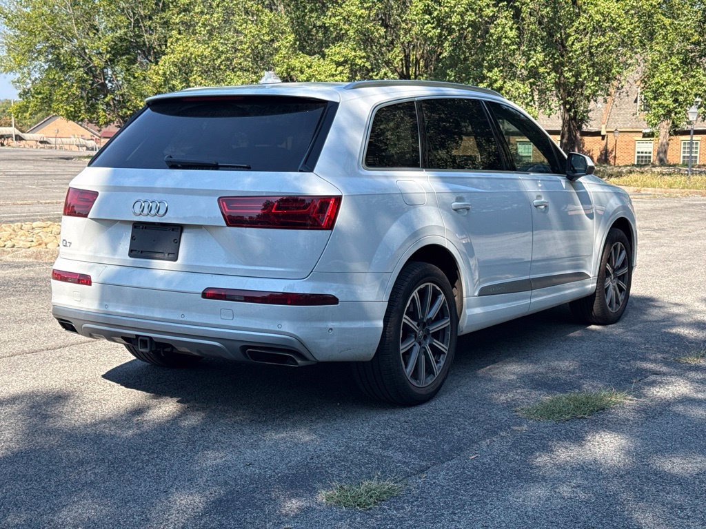 Used 2019 Audi Q7 2.0T Premium Plus w/ Premium Plus Package AWD/4WD image 5