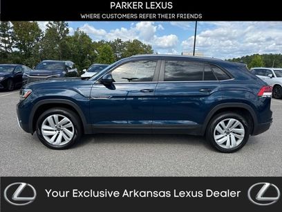 Used 2020 Volkswagen Atlas Cross Sport SE w/ Panoramic Sunroof Package