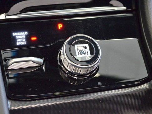 New 2025 Jeep Grand Cherokee Limited w/ Black Appearance Package image 24