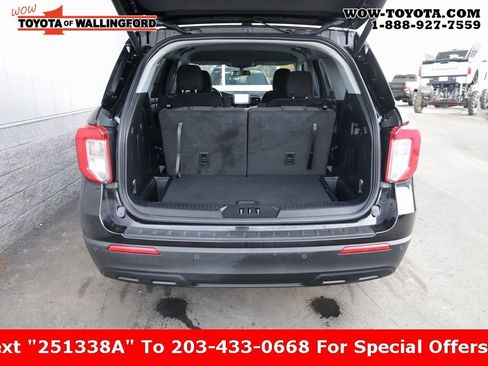 Used 2024 Ford Explorer XLT image 12