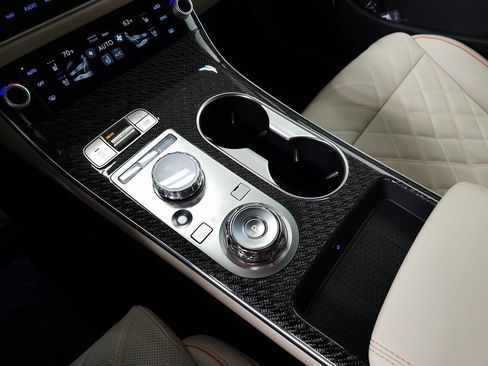New 2026 Genesis GV70 3.5T Sport Prestige AWD/4WD image 30