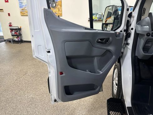 Used 2019 Ford Transit 350 XL image 16
