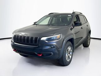 Used 2022 Jeep Cherokee Trailhawk w/ Trailer Tow Group AWD/4WD video 1