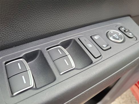 Used 2023 Honda CR-V EX-L image 16