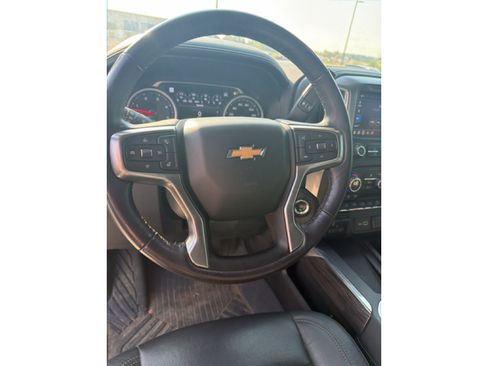 Used 2020 Chevrolet Silverado 2500 LTZ w/ LTZ Premium Package AWD/4WD image 14