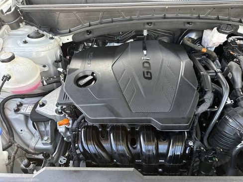 Used 2023 Hyundai Tucson SE AWD/4WD image 32