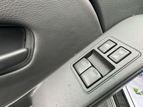 New 2026 Nissan Frontier S image 13