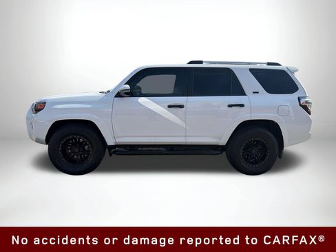 Used 2021 Toyota 4Runner SR5 Premium w/ Moonroof Package AWD/4WD image 3