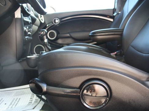 Used 2013 MINI Cooper Hardtop FWD image 13
