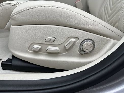 Used 2026 Genesis G80 2.5T Sport Prestige AWD/4WD image 12