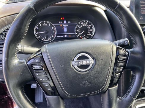 Used 2021 Nissan Armada Platinum image 12
