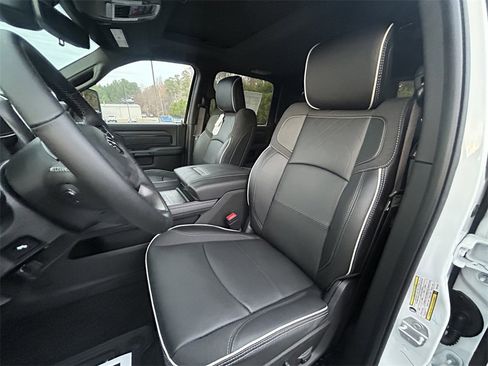 New 2026 RAM 3500 Limited image 23