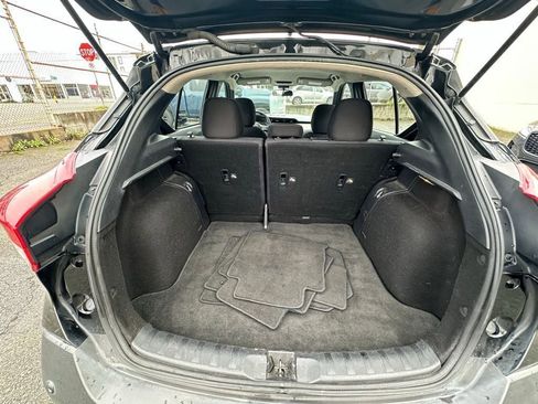 Used 2020 Nissan Kicks SV image 9