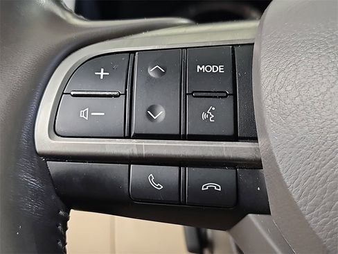 Used 2021 Lexus LX 570 4WD w/ Luxury Package image 20