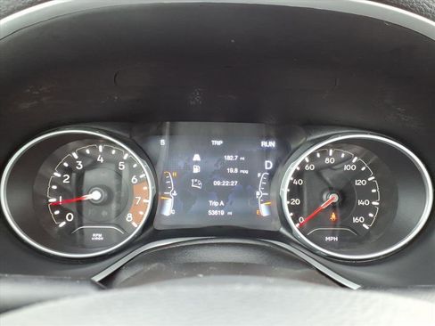 Used 2019 Jeep Compass Limited image 21