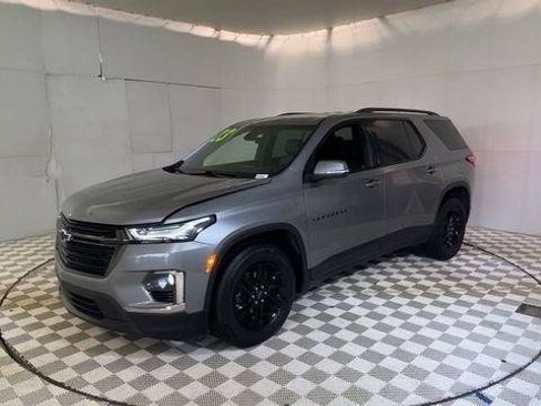 Used 2023 Chevrolet Traverse LT w/ Midnight/Sport Edition AWD/4WD image 8