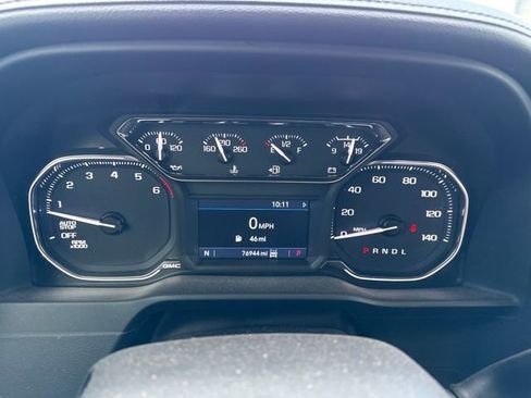 Used 2020 GMC Sierra 1500 Elevation w/ Elevation Value Package image 18