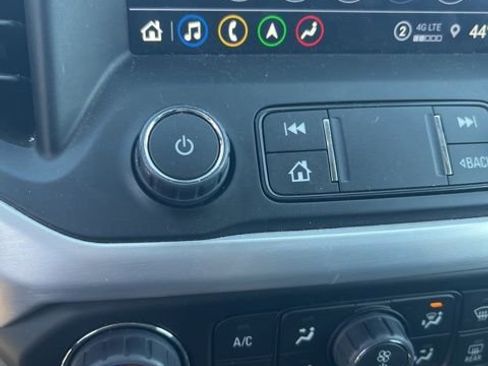 Used 2023 GMC Acadia SLE w/ Driver Convenience Package image 25