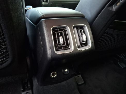 Used 2022 Kia Sorento S AWD/4WD image 11