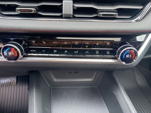 New 2026 Chevrolet Equinox RS w/ Convenience Package III image 29