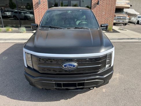 Used 2023 Ford F150 Lightning Platinum AWD/4WD image 9