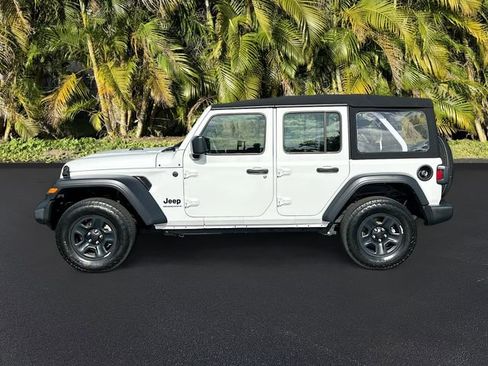 Used 2024 Jeep Wrangler Sport image 8