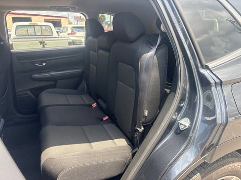 Used 2025 Honda CR-V EX image 11