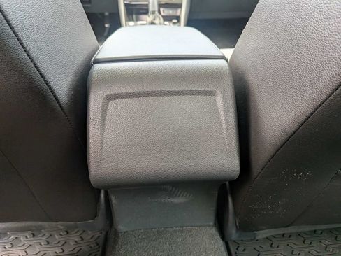 Certified 2026 Volkswagen Jetta SE w/ Black Wheel Package FWD image 17