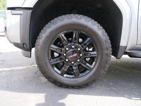 New 2025 GMC Sierra 2500 AT4 w/ AT4 Premium Plus Package image 12