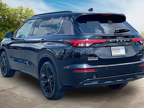 New 2026 Nissan Rogue Platinum AWD/4WD image 3
