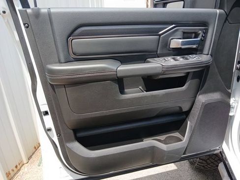 Used 2026 RAM 2500 4x4 Crew Cab image 51