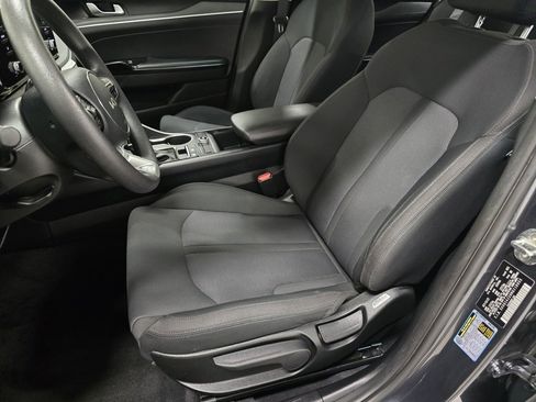 Used 2022 Kia K5 LXS image 19