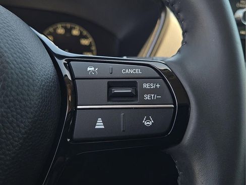 Used 2024 Honda CR-V EX-L image 18