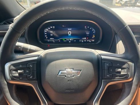 Used 2023 Chevrolet Tahoe Z71 w/ Z71 Off-Road Package AWD/4WD image 7