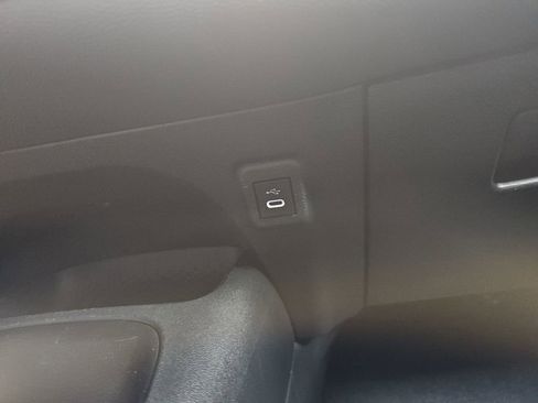 Used 2024 Toyota Corolla LE image 20