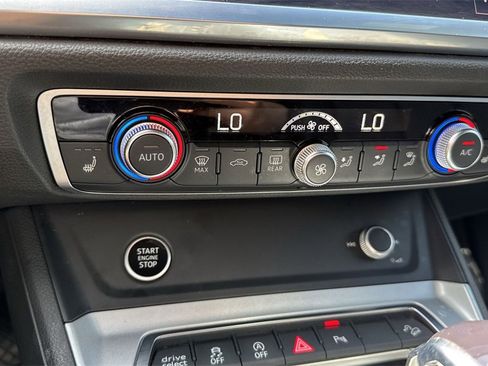 Used 2022 Audi Q3 2.0T Premium w/ Convenience Package image 52