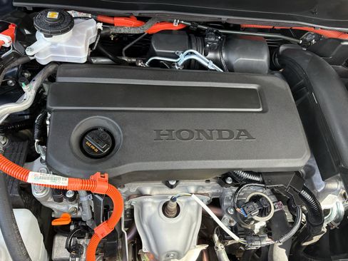 Certified 2025 Honda CR-V Sport-L image 33