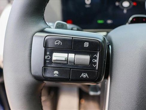 New 2026 Hyundai Ioniq 9 SE AWD/4WD image 14