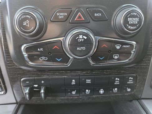 Used 2018 RAM 1500 Limited image 8